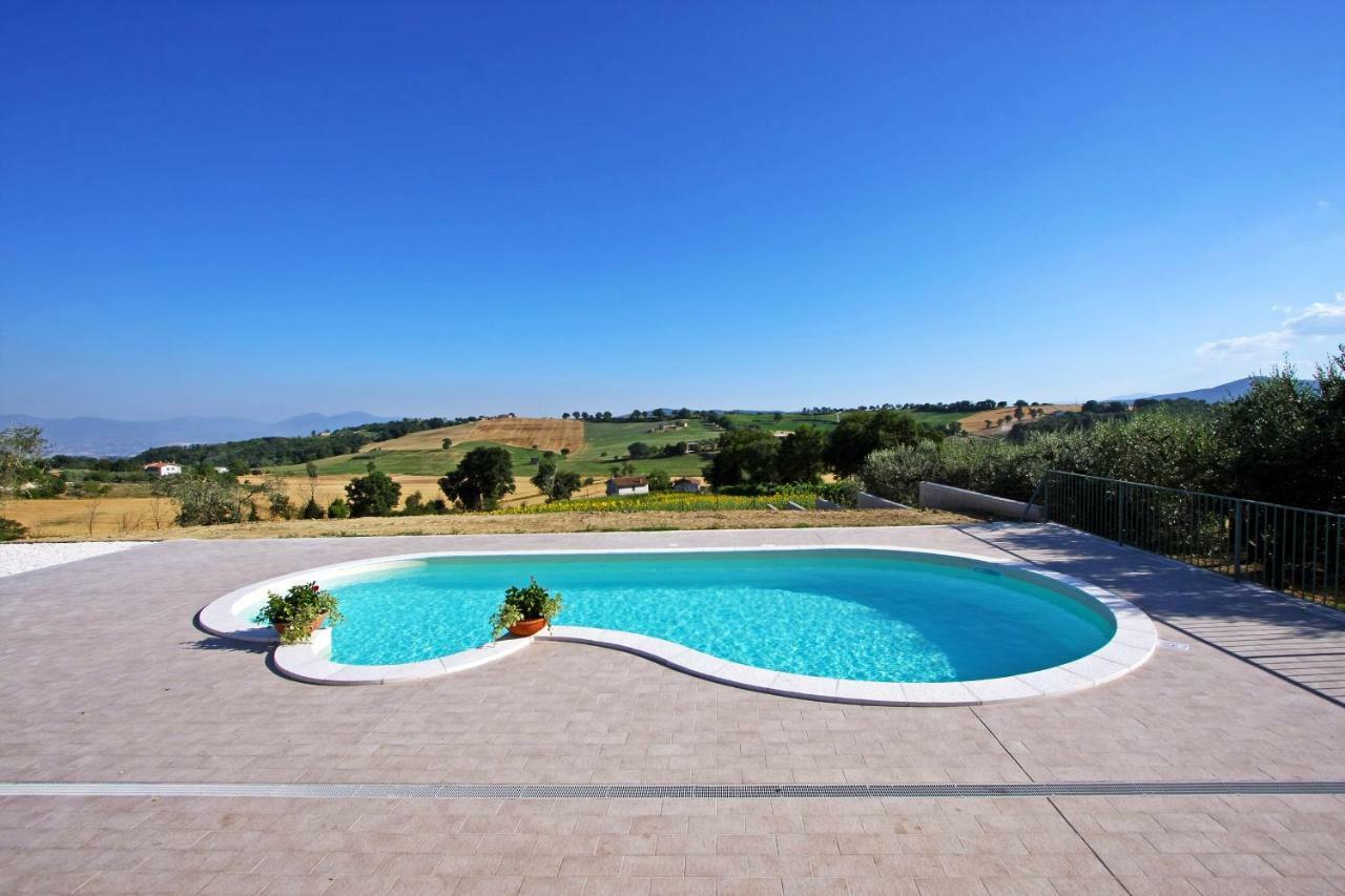 La Collina Del Girasole Villa Montecastrilli Dış mekan fotoğraf